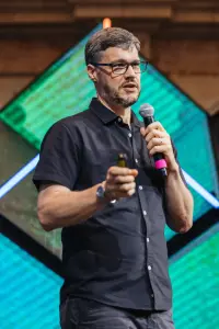 Photo of Rod Vagg